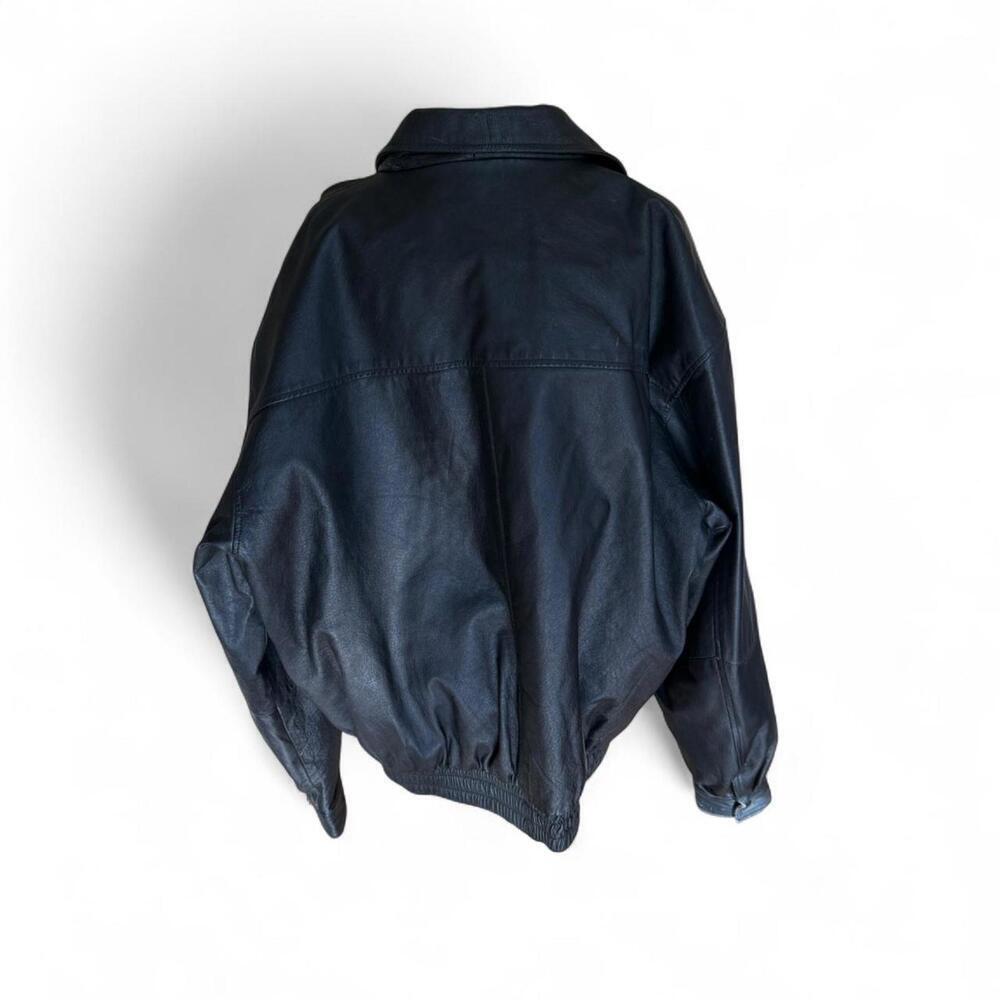 Vintage men’s black leather bomber style jacket - Picture 3 of 8